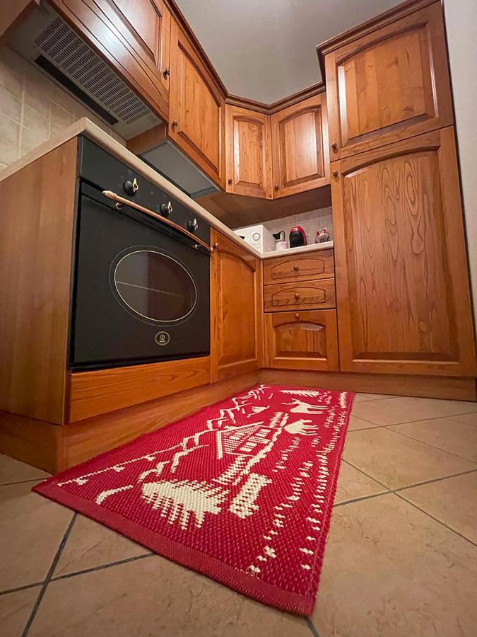 Il Cervo Mountain Apartment Campodolcino Luaran gambar